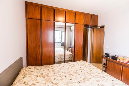 Suíte de apartamento à venda com 1 quarto, 56m² em Alphaville Industrial, Barueri