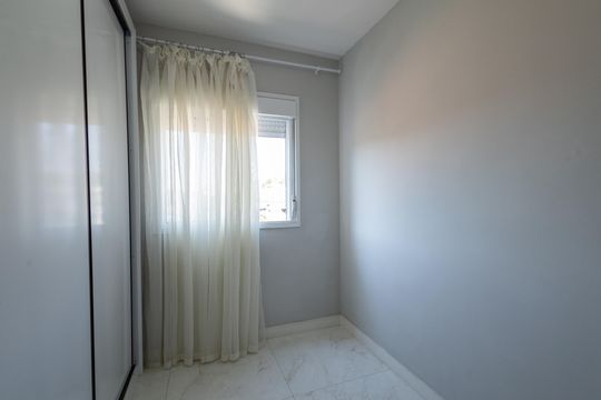 Quarto de apartamento para alugar com 2 quartos, 47m² em Itamarati, Jacareí