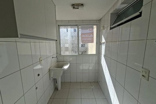 Área de serviço de apartamento para alugar com 3 quartos, 89m² em Patrimônio, Uberlândia