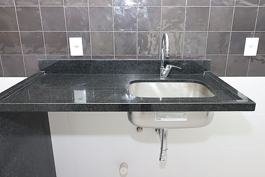 Cozinha e Área de Serviço de apartamento para alugar com 2 quartos, 70m² em Auxiliadora, Porto Alegre