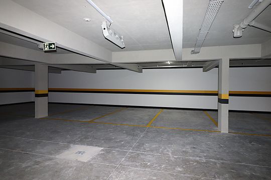 Garagem de apartamento para alugar com 2 quartos, 70m² em Auxiliadora, Porto Alegre