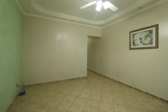 Casa para alugar com 2 quartos, 125m² em Cidade São Jorge, Santo André