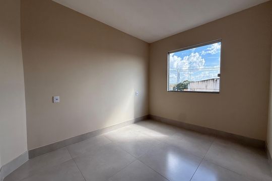 Quarto de apartamento para alugar com 2 quartos, 65m² em Chacaras Reunidas Santa Terezinha, Contagem
