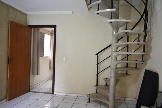 Sala de casa para alugar com 5 quartos, 110m² em Vila da Saúde, São Paulo