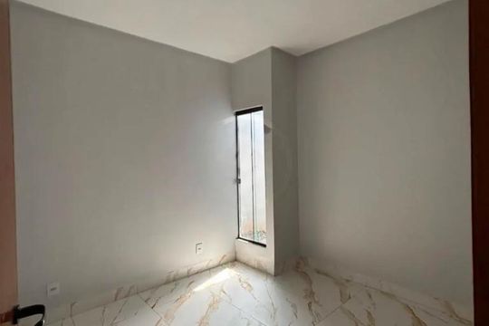 Casa à venda com 3 quartos, 85m² em Loteamento Alphaville Residencial, Goiânia