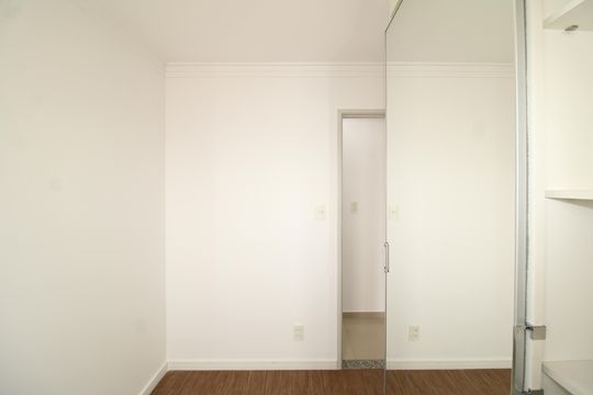 Quarto 1 de apartamento para alugar com 3 quartos, 67m² em Vila Dom Pedro Ii, São Paulo