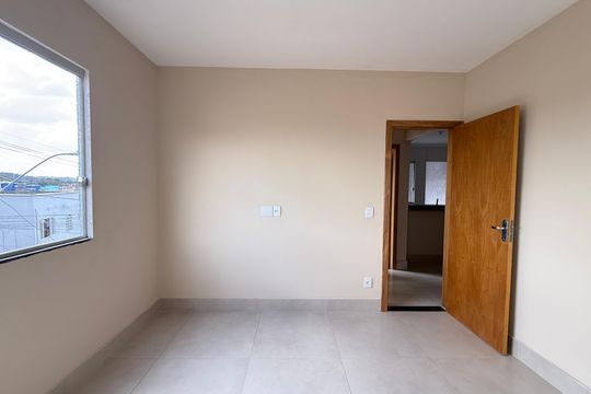 Quarto de apartamento para alugar com 2 quartos, 62m² em Chacaras Reunidas Santa Terezinha, Contagem