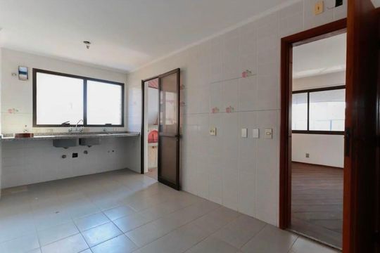 Cozinha de apartamento à venda com 4 quartos, 252m² em Santana, São Paulo
