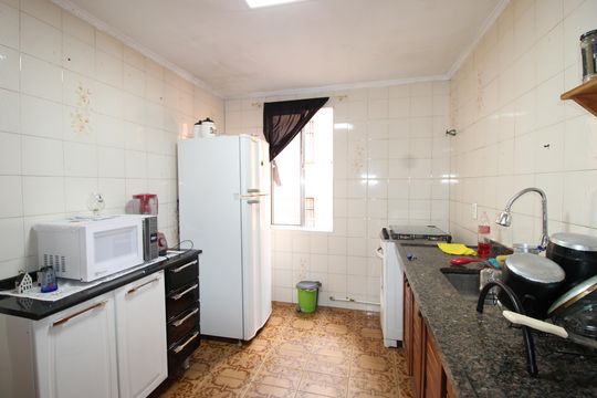 Cozinha de apartamento para alugar com 2 quartos, 120m² em Cidade Tiradentes, São Paulo