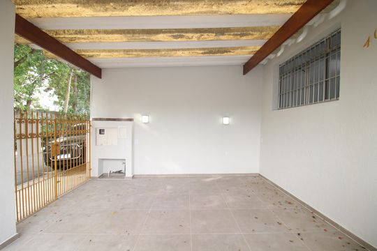 Garagem de casa para alugar com 3 quartos, 250m² em Mandaqui, São Paulo