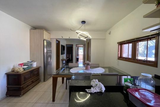 Casa à venda com 2 quartos, 240m² em Ideal, Novo Hamburgo