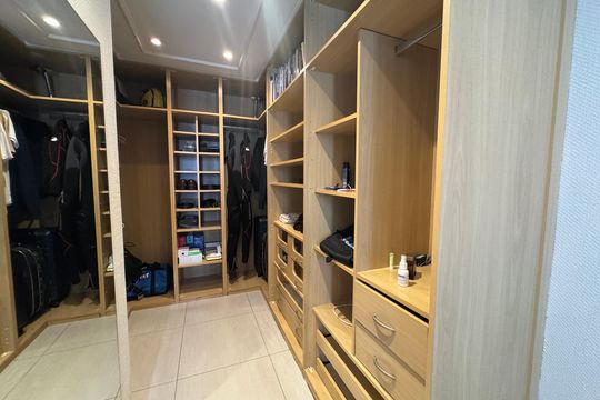 Quarto 2 - closet de apartamento à venda com 2 quartos, 55m² em Conjunto Promorar Raposo Tavares, São Paulo