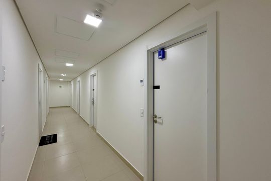 Hall Apartamento  de kitnet/studio para alugar com 1 quarto, 19m² em Santo Amaro, São Paulo
