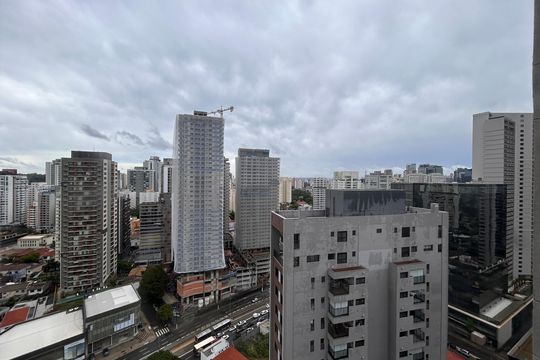 Quarto 1 - suíte 1 Vista de apartamento à venda com 2 quartos, 67m² em Itaim Bibi, São Paulo