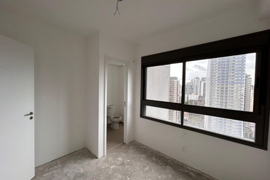 Quarto 1 - suíte 1 de apartamento à venda com 2 quartos, 67m² em Itaim Bibi, São Paulo