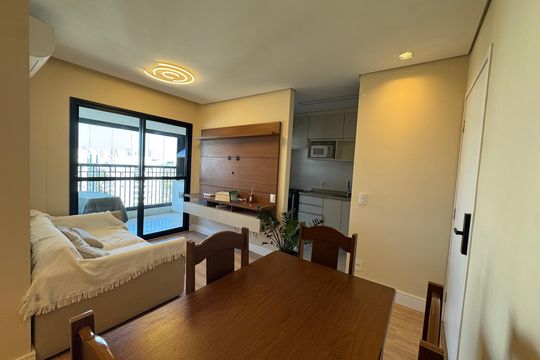 Apartamento para alugar com 2 quartos, 62m² em Continental, Osasco