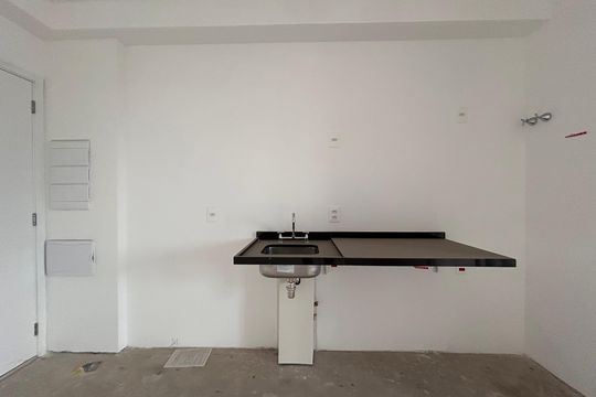 Sala e cozinha de apartamento à venda com 2 quartos, 67m² em Itaim Bibi, São Paulo
