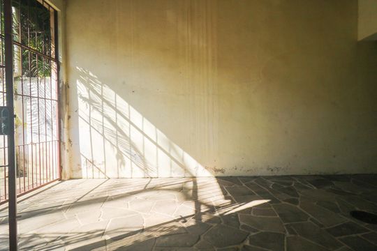 Vista doQuarto 3 de casa para alugar com 4 quartos, 300m² em Santa Tereza, Porto Alegre