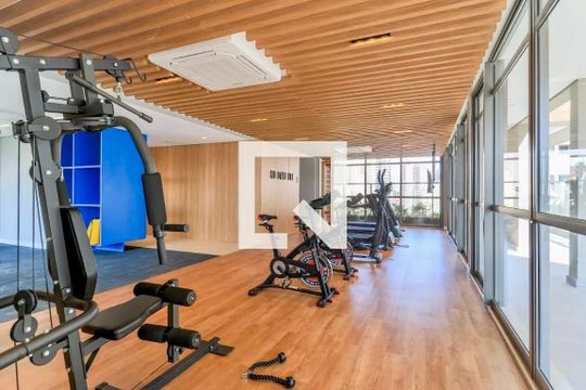 Academia de apartamento à venda com 2 quartos, 67m² em Itaim Bibi, São Paulo
