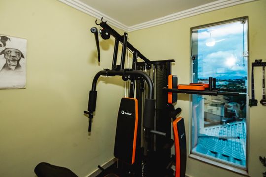 Casa à venda com 4 quartos, 303m² em Santa Amelia, Belo Horizonte