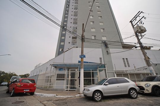 Fachada de apartamento à venda com 2 quartos, 52m² em Chácara Cruzeiro do Sul, São Paulo