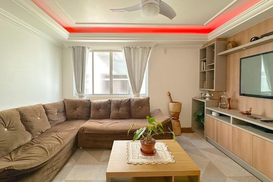 Sala de TV de apartamento para alugar com 2 quartos, 52m² em Jardim Cidade de Florianopolis, São José