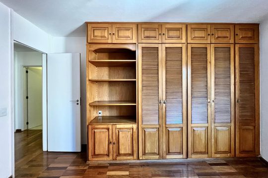 Apartamento para alugar com 3 quartos, 135m² em Lagoa, Rio de Janeiro