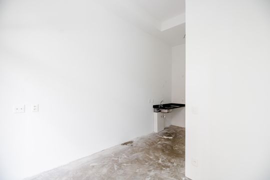 Sala - Cozinha de kitnet/studio à venda com 1 quarto, 141m² em Indianópolis, São Paulo