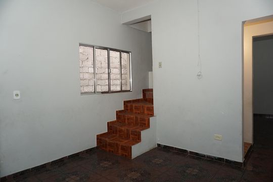 Casa para alugar com 2 quartos, 120m² em Jardim Valo Verde, Embu das Artes
