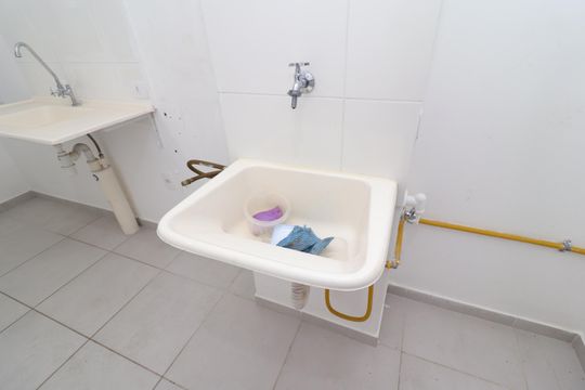 Cozinha de casa para alugar com 1 quarto, 28m² em Jardim Helena, São Paulo
