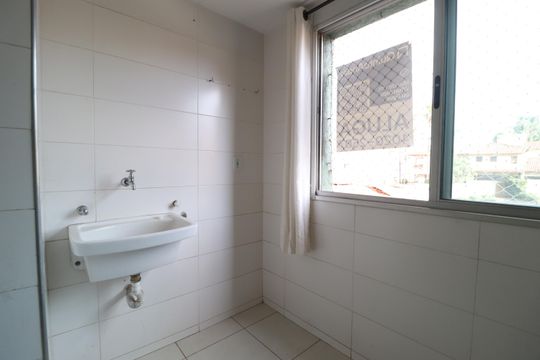 Área de Serviço de apartamento para alugar com 2 quartos, 73m² em Tabajaras, Uberlândia