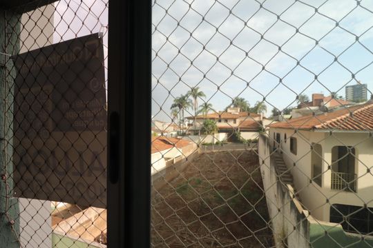 Plaquinha de apartamento para alugar com 2 quartos, 73m² em Tabajaras, Uberlândia