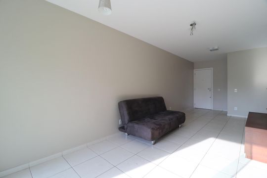 Sala de apartamento para alugar com 2 quartos, 73m² em Tabajaras, Uberlândia