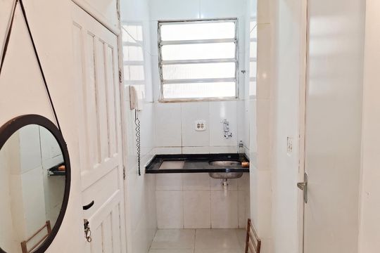 Cozinha de apartamento para alugar com 1 quarto, 38m² em Centro, Niterói