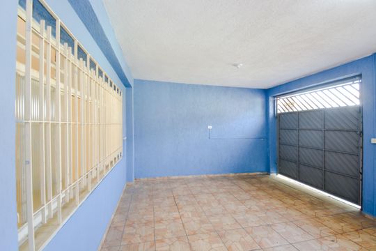 Garagem de casa para alugar com 2 quartos, 250m² em Jardim Figueira, Guarulhos