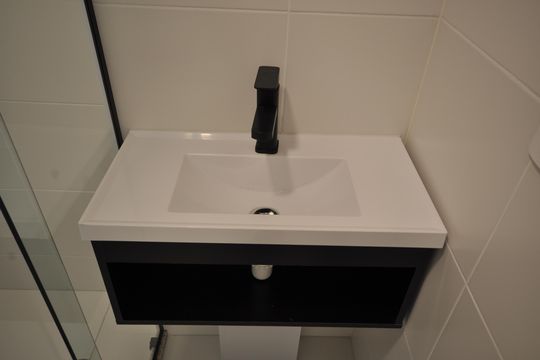 Banheiro de apartamento para alugar com 1 quarto, 28m² em Vila Gustavo, São Paulo