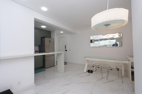 Sala de casa à venda com 2 quartos, 70m² em Vila Independencia, São Paulo