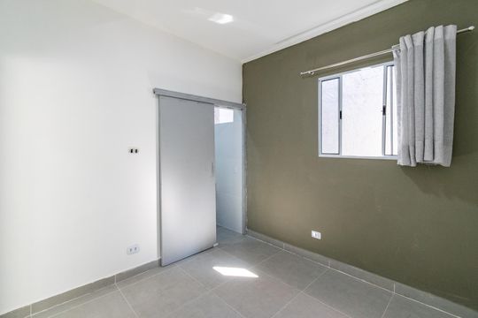 Suíte de casa de condomínio para alugar com 1 quarto, 24m² em Jabaquara, São Paulo