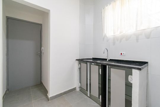 Cozinha de casa de condomínio para alugar com 1 quarto, 26m² em Jabaquara, São Paulo