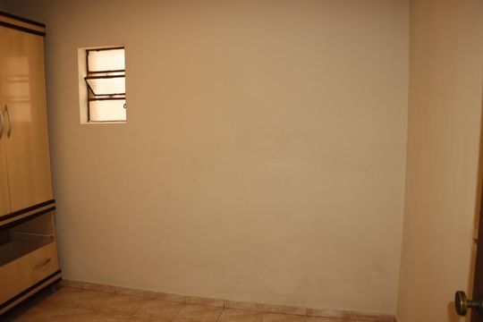 Quarto 3 de casa à venda com 4 quartos, 126m² em Vila Margarida, São Paulo