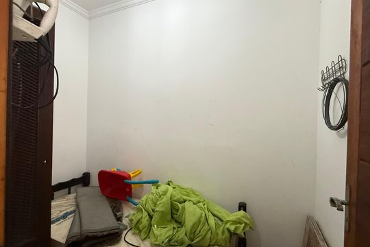 Quarto de Serviço de apartamento para alugar com 3 quartos, 115m² em Centro, Guarujá
