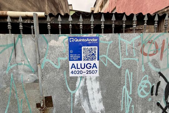 Placa de casa para alugar com 1 quarto, 55m² em Jardim Ana Estela, Carapicuíba