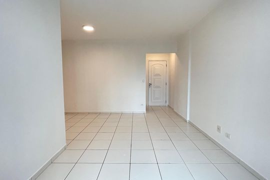 Sala de apartamento para alugar com 2 quartos, 84m² em Jardim das Vertentes, São Paulo