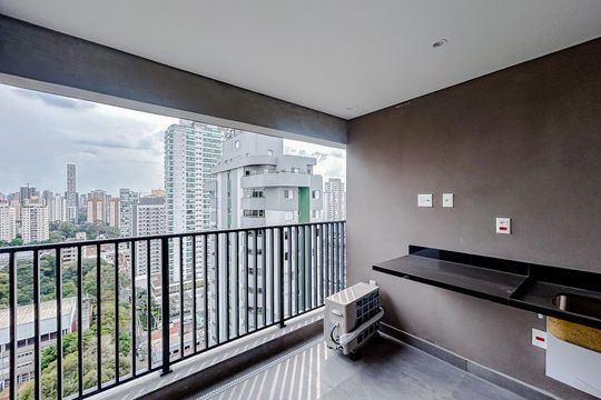 Varanda de kitnet/studio à venda com 1 quarto, 30m² em Tatuapé, São Paulo