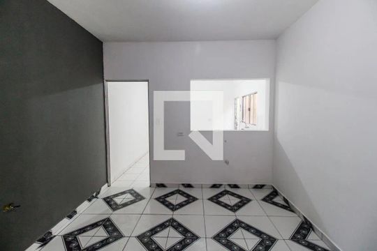 Sala de casa para alugar com 2 quartos, 62m² em Parque Viana, Barueri