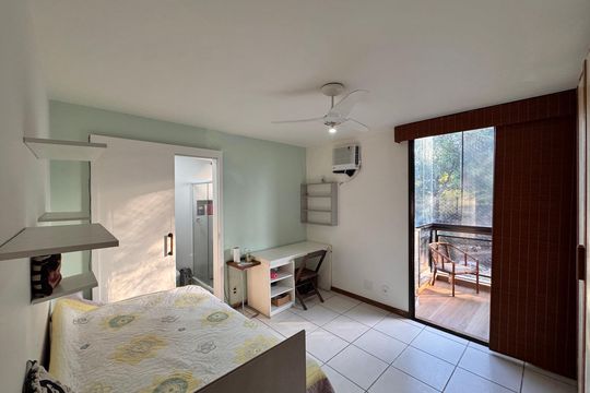 Suíte de apartamento à venda com 3 quartos, 148m² em Recreio dos Bandeirantes, Rio de Janeiro