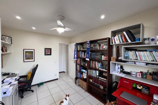 Quarto de apartamento à venda com 3 quartos, 148m² em Recreio dos Bandeirantes, Rio de Janeiro