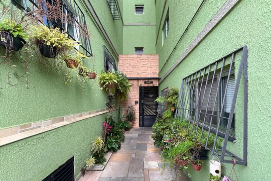 Área comum de casa à venda com 2 quartos, 57m² em Santa Terezinha, São Bernardo do Campo