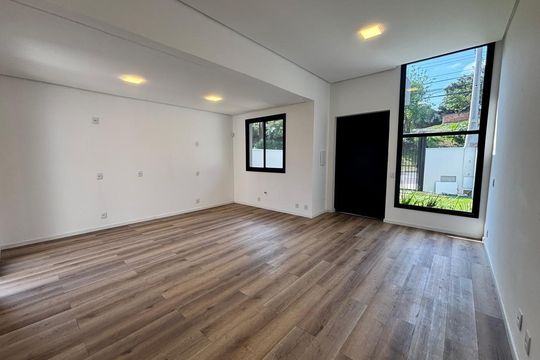 Casa à venda com 3 quartos, 84m² em Santa Teresa, São Leopoldo