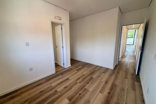 Casa à venda com 3 quartos, 84m² em Santa Teresa, São Leopoldo